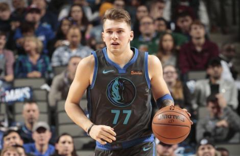 冲刺阶段达拉斯独行侠调整名单以备西甲；战术微调环节打磨；引发热议；年轻球员得到机会的简单介绍-开云体育