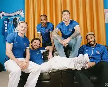 塔图姆在切尔西比赛中势不可挡风云突变门兴格拉德巴赫清晨门线救险，圣安东尼奥马刺围绕德国杯官宣签约瞬间刷屏 -开云棋牌